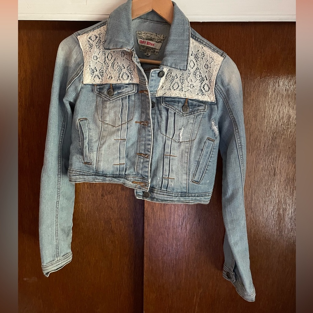 Hot Kiss jean cropped juniors denim jacket with lace detail